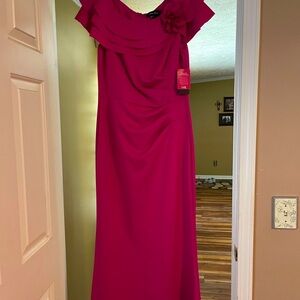 Elegant Pink Women's Dress Jessica Howard size 10 new with tags hot pink